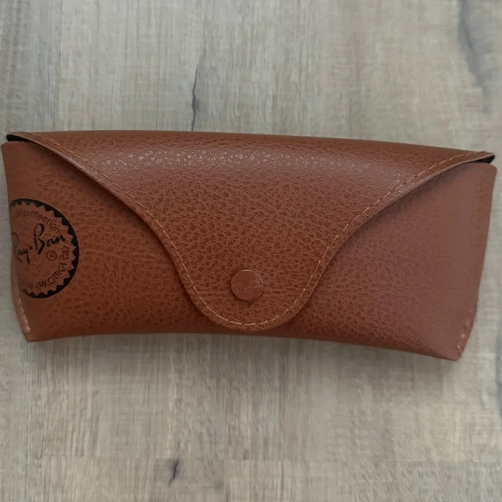 Ray-Ban Tan Sunglasses Case with Velvet Lining